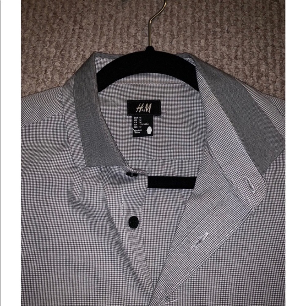H&M grey dress shirt - size Small